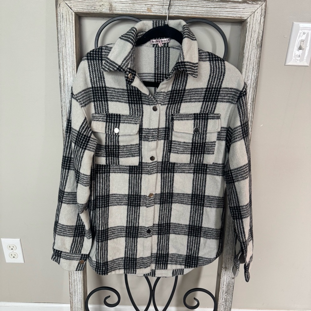 Bailey Rose XS Black White Plaid Flannel Shacket Jacket Button Front Pockets